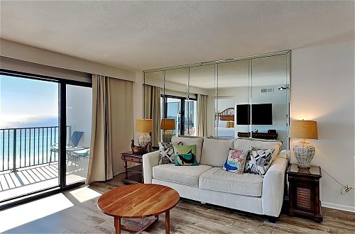 Photo 12 - Emerald Towers by Southern Vacation Rentals II