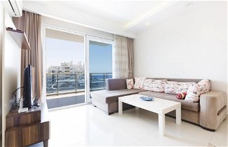 Photo 1 - Luxury Flat With Shared Pool Near Beach in Alanya