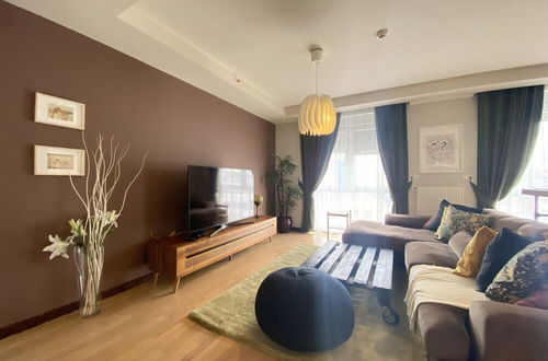 Photo 11 - Chic Residence Flat With Central Location in Sisli