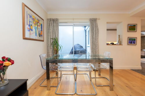 Photo 41 - Modern and Bright 3 Bedroom House in Paddington