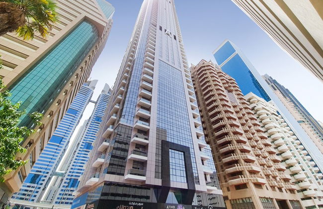 GreenFuture - Panoramic City View From This High-Rise Chic Condo - Foto 15