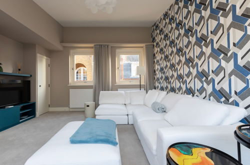 Foto 48 - Stunning 3 Bedroom Flat in Covent Garden