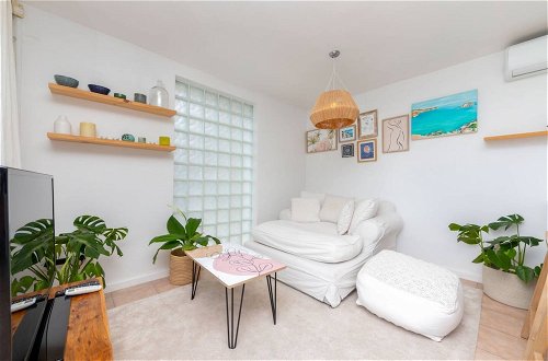 Foto 10 - Stylish and Bright 1 Bedroom Apartment - Camps Bay