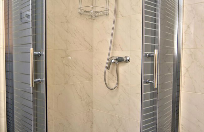 Grand Apartments - Photo 3