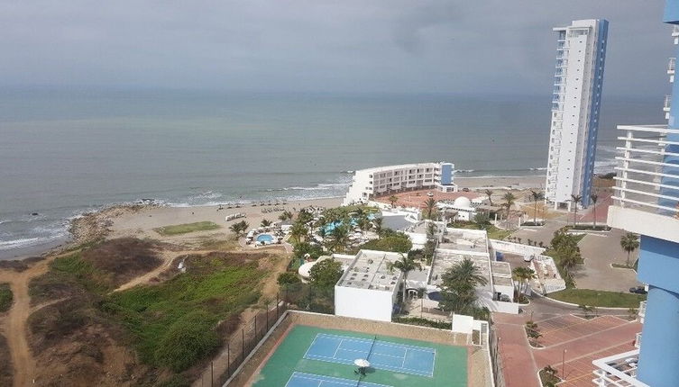 Photo 1 - Departamento 1304 Ocean Club Playas