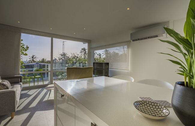 Boca Catalina Modern Villa - Photo 43