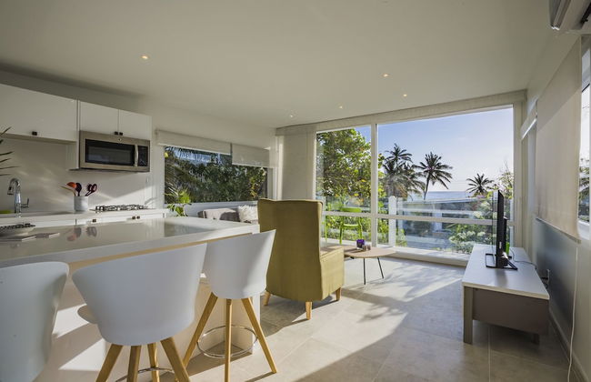 Boca Catalina Modern Villa - Photo 47