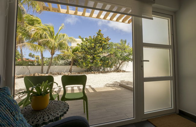 Boca Catalina Modern Villa - Photo 39