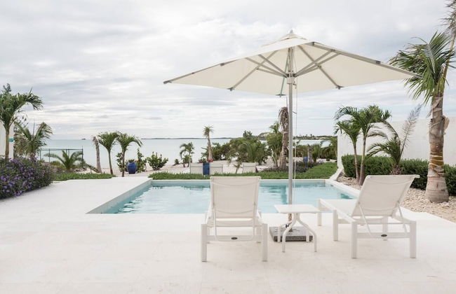 SulMare at Taylor Bay Luxury Villas - Photo 29