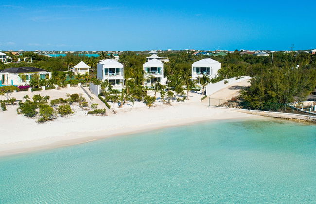 SulMare at Taylor Bay Luxury Villas - Photo 1