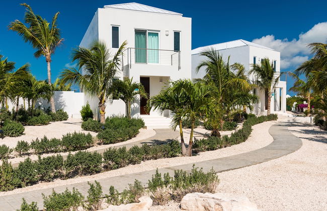 SulMare at Taylor Bay Luxury Villas - Photo 44