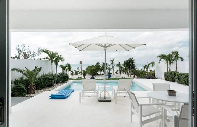 SulMare at Taylor Bay Luxury Villas - Photo 26