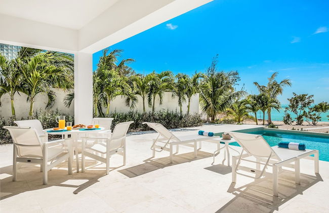 SulMare at Taylor Bay Luxury Villas - Photo 32