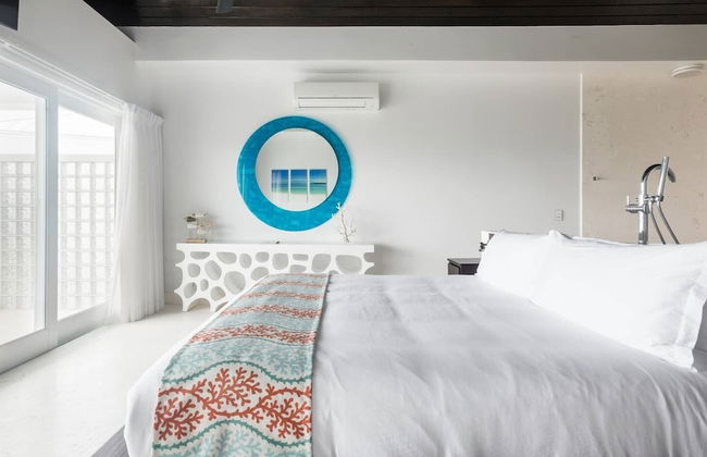 SulMare at Taylor Bay Luxury Villas - Photo 9