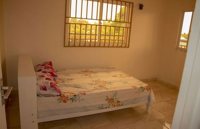 Happy Holidays Residences - Photo 2