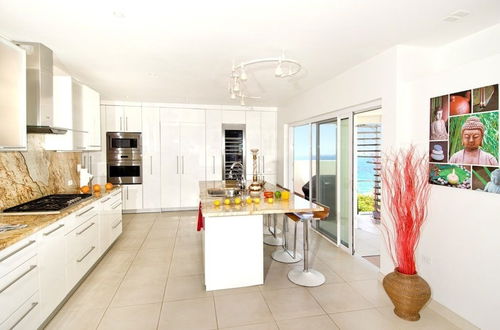 Foto 7 - Sky Blue by Island Properties Online