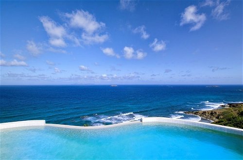 Foto 20 - Sky Blue by Island Properties Online