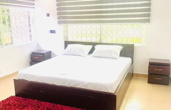 Beautiful 4-bed House in Koforidua - Photo 1