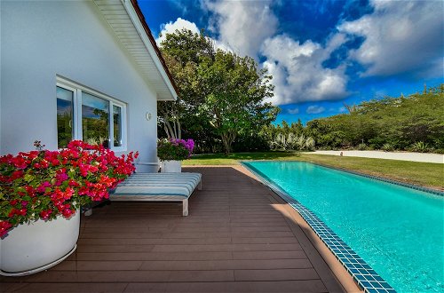 Foto 29 - Beach Front Luxury Villa! Boca Catalina Malmok