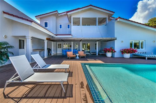 Foto 27 - Beach Front Luxury Villa! Boca Catalina Malmok