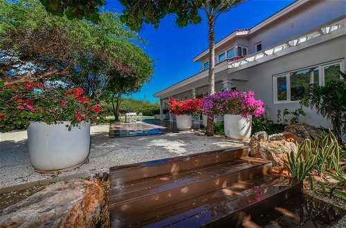Foto 36 - Beach Front Luxury Villa! Boca Catalina Malmok