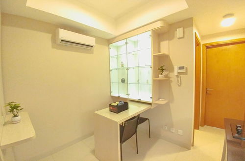 Photo 6 - Comfortable 1 Br The Mansion Kemayoran Tower Gloria