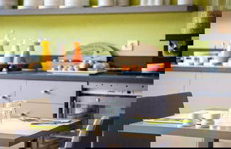 Photo 32 - Adonis Lyon Dock Ouest