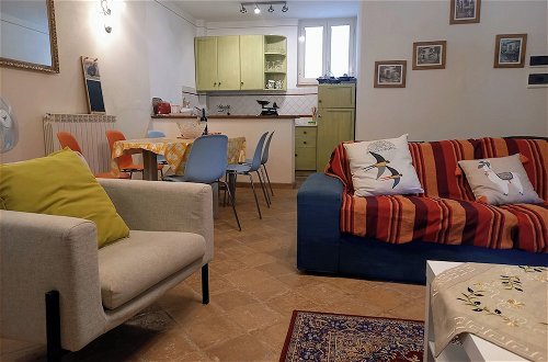 Foto 15 - Lovely 3-bed Apartment in Spoleto