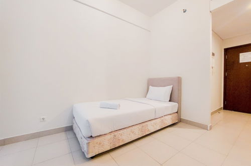 Foto 2 - Pleasurable And Tidy Studio Apartment Saveria Bsd City