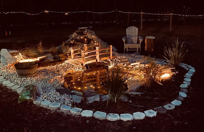Uhost AI 4BR Retreat Hot Tub Firepit - Photo 29