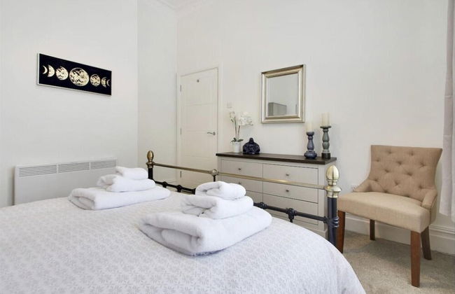 Stylish Large 1-bed Apartment in Tunbridge Wells - Foto 3