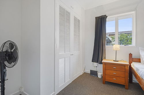 Photo 4 - 3 Bedroom In Papatoetoe w Parking - Wifi