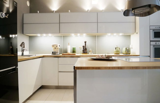 Fab 2br just 3 blocks from Market Square - Photo 8