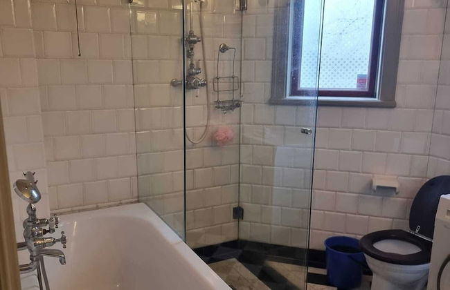Exclusive 3- Bed Regal Apartment! - Foto 8