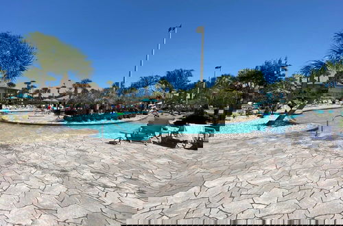 Foto 46 - Moonlit Magic Resort Amenities!