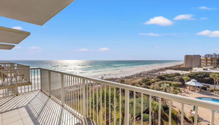 Photo 1 - Beachfront Luxury 2Bd 2Ba Condo With Balcony! Sleeps 6