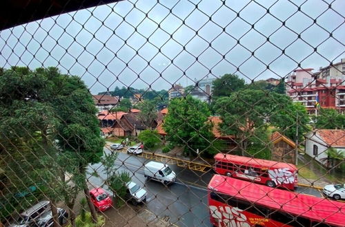 Foto 2 - Cobertura ao Lado da Rua Torta Gramado