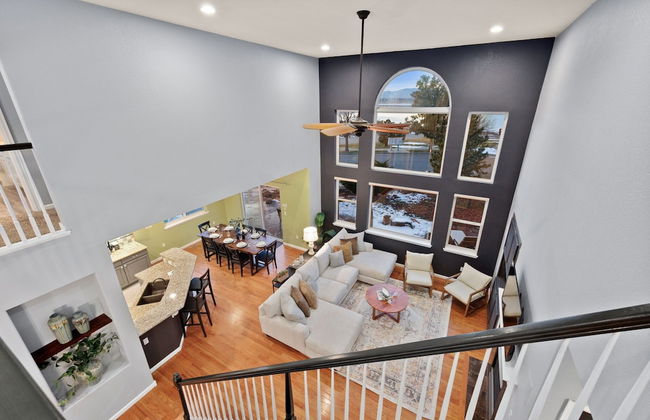 Spacious Home W/ Fun Amenities | Lake & Mtn Views - Foto 34