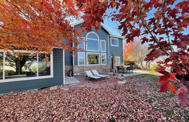Spacious Home W/ Fun Amenities | Lake & Mtn Views - Foto 36