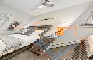 Photo 3 - Gorgeous Condo in the Heart of Old Town