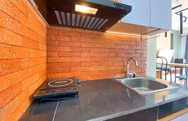 Nice 2Br At Gateway Pasteur Apartment - Photo 11