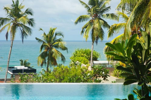 Photo 8 - Modern Beach Villa With Roof Terrace