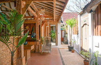 Photo 2 - Jawa House Private Villas