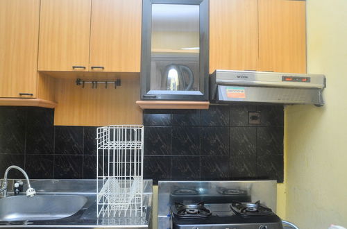 Photo 10 - Homey And Nice 2Br At Semanggi Apartment