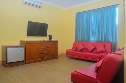 Photo 12 - Homey And Nice 2Br At Semanggi Apartment