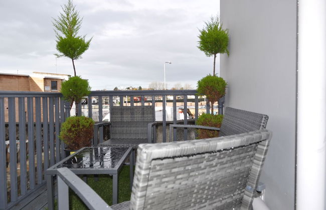 VIP Church Street Apartments - Photo 8