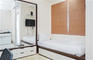 Photo 1 - Comfort And Elegant Studio Apartment At B Residence