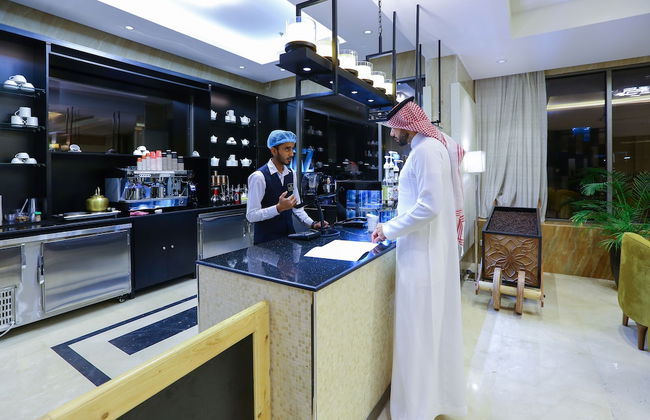 Lotaz Hotel Suites - Al Salamah - Foto 9