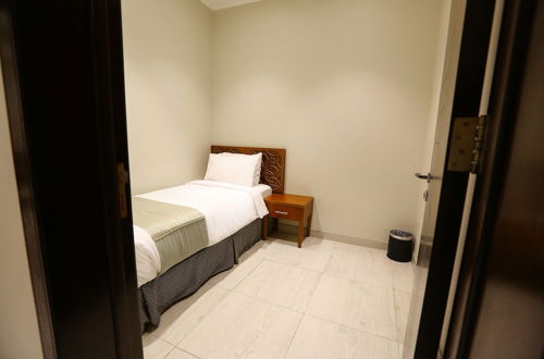 Photo 26 - Lotaz Hotel Suites - Al Salamah