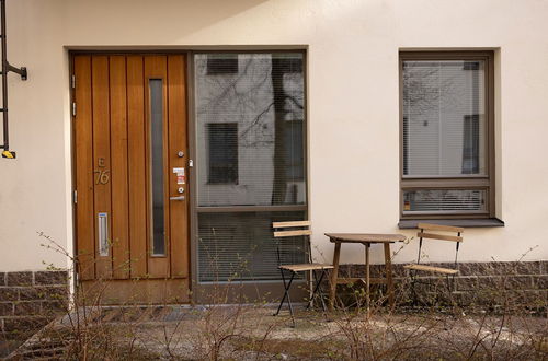 Photo 24 - 2ndhomes Gorgeous Courtyard Home w Sauna